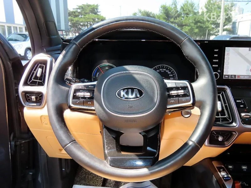 Kia Sportage 1.6 HEV Prestige, снимка 8 - Автомобили и джипове - 47730194