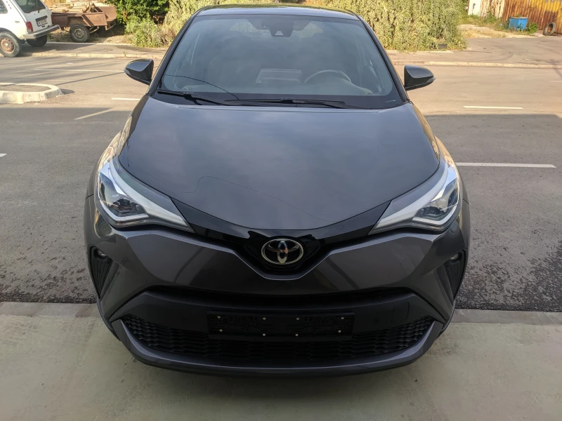 Toyota C-HR 1.2i* 30661км* 4x4* FACELIFT* Гаранция, снимка 2 - Автомобили и джипове - 48516307