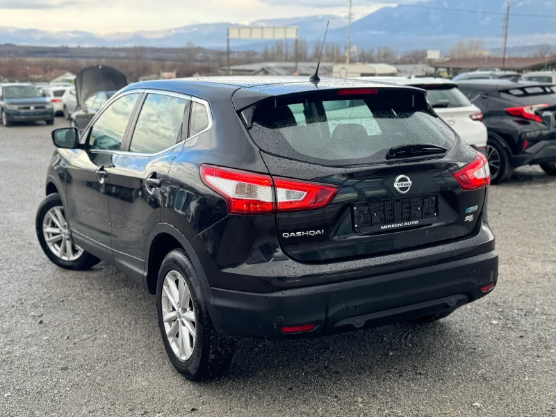 Nissan Qashqai 1.6DCI 131/PURE DRIVE/ Фул Лед/ ТОП СЪСТОЯНИЕ, снимка 5 - Автомобили и джипове - 53565035