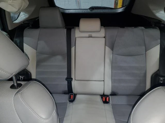 Toyota Rav4  - изображение 10