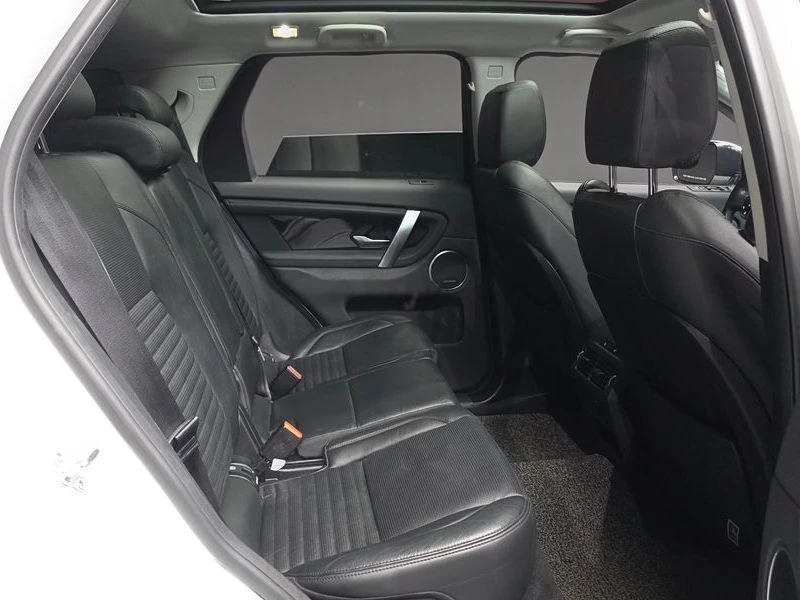 Land Rover Discovery Sport 2.0 Automatic, снимка 12 - Автомобили и джипове - 55841202