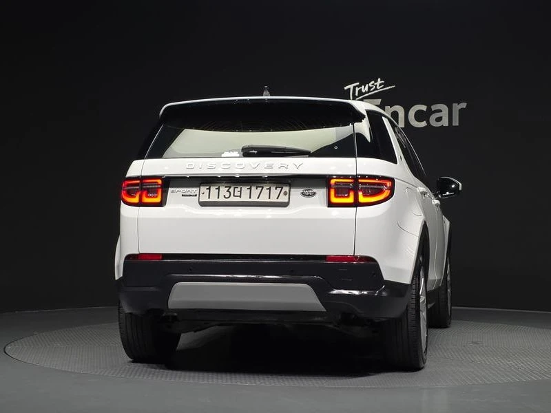 Land Rover Discovery Sport 2.0 Automatic, снимка 4 - Автомобили и джипове - 55841202
