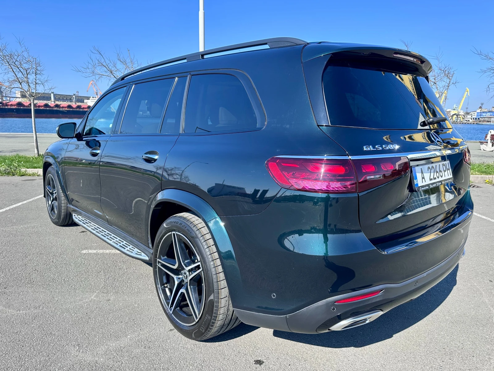 Mercedes-Benz GLS580 4 matic AMG-Line, снимка 5 - Автомобили и джипове - 53674406