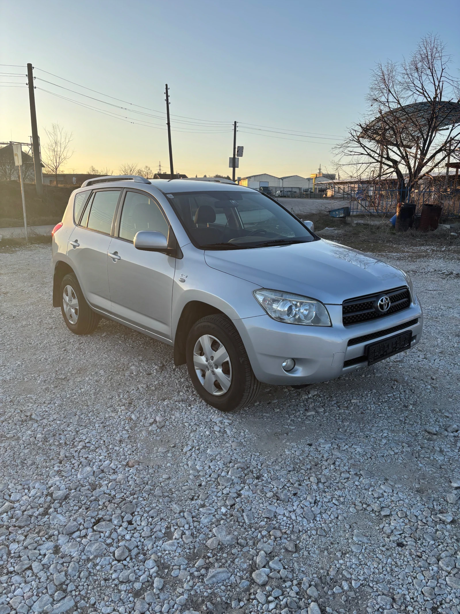 Toyota Rav4 D4D 2.2  - изображение 2