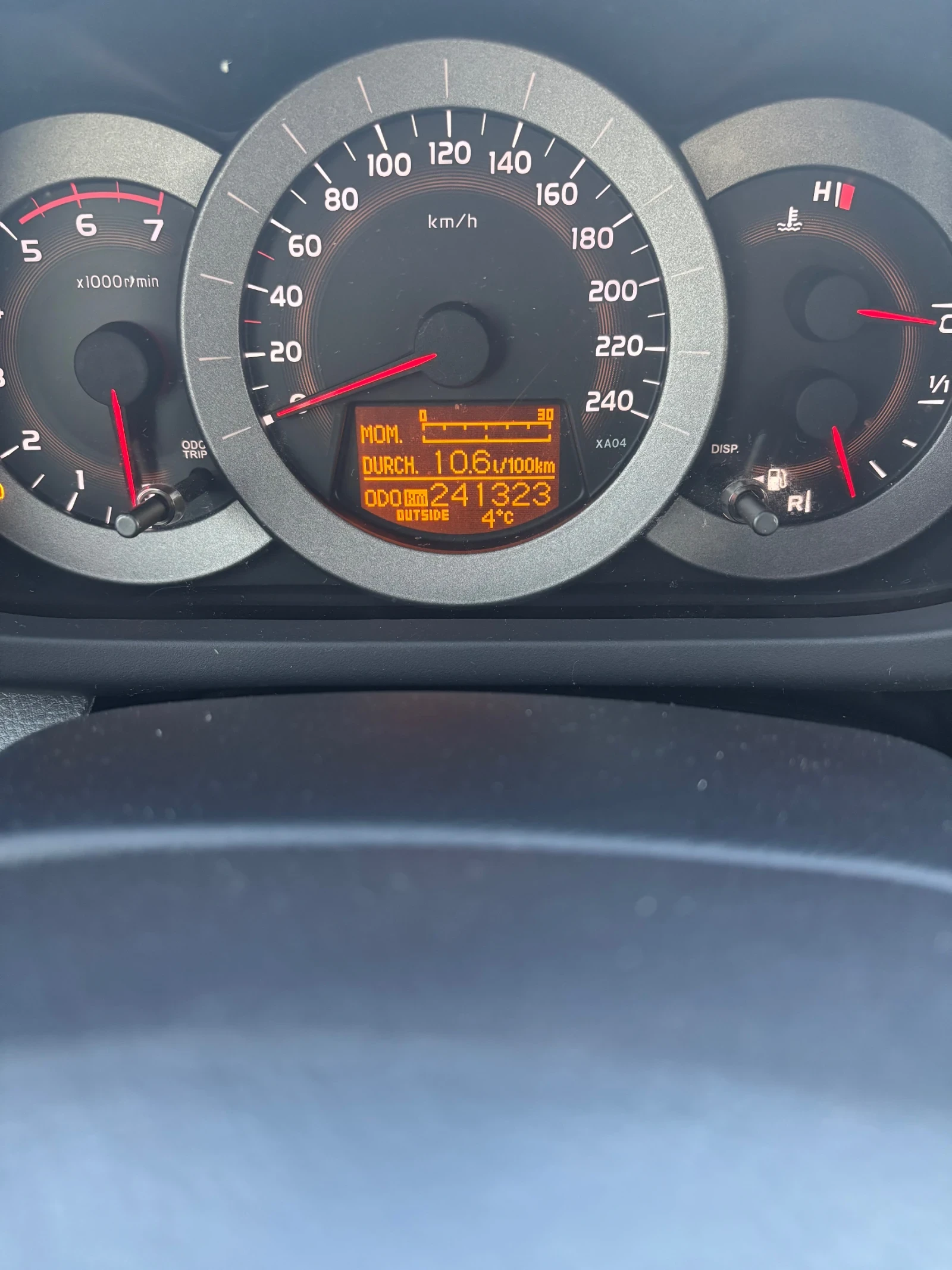 Toyota Rav4 D4D 2.2  - изображение 9