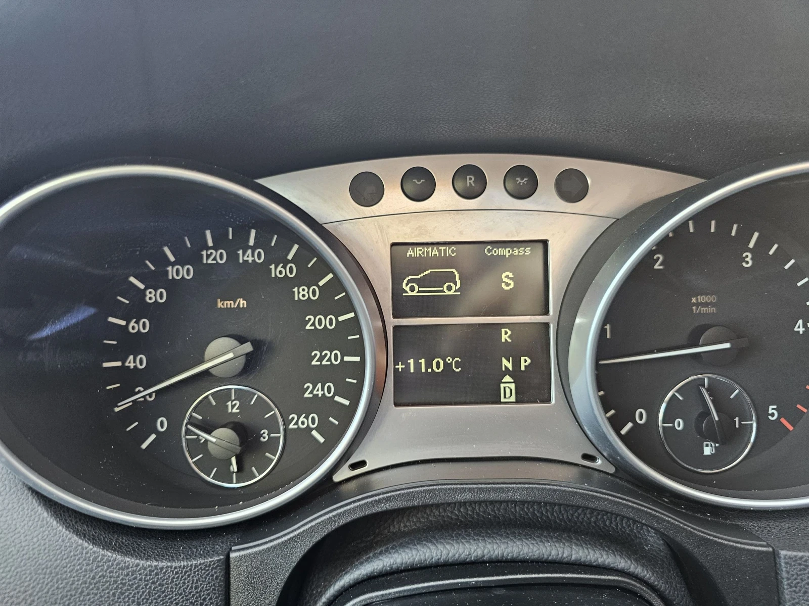 Mercedes-Benz ML 320 CDI 4Matic 1 собственик - изображение 5