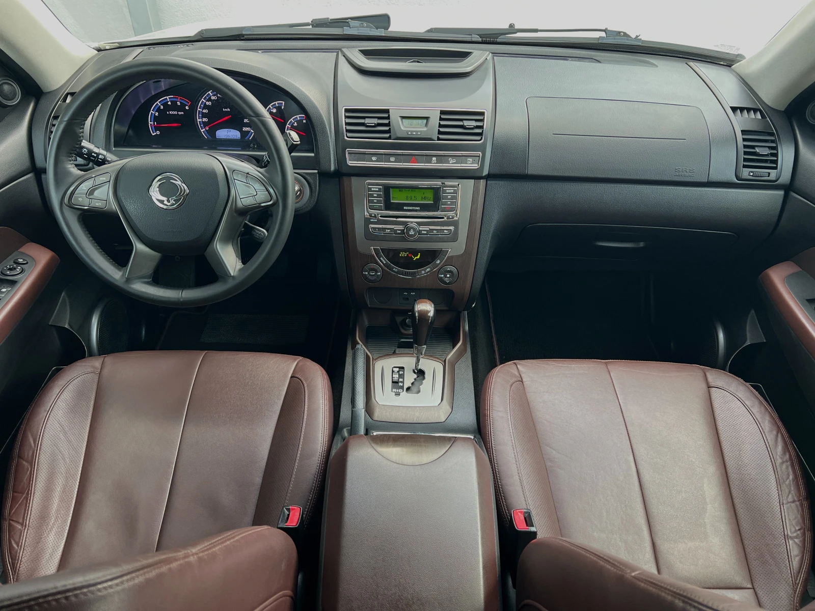 SsangYong Rexton 2.0XDi 4x4 Бавни 7-местен НАПЪЛНО ОБСЛУЖЕН - изображение 7