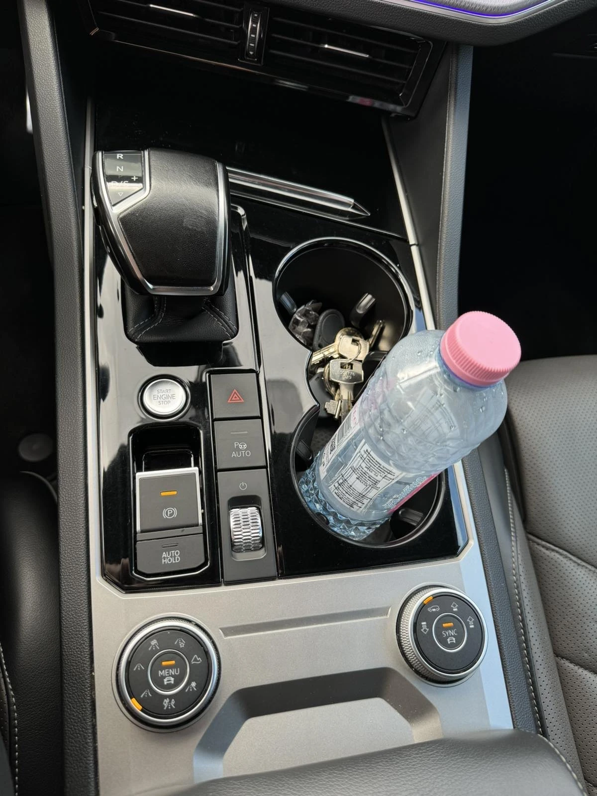 VW Touareg R-line 360 камера / Вакум / Масаж / Dynaudio Sound - изображение 9