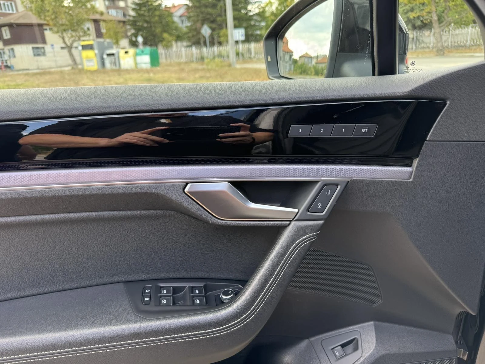 VW Touareg R-line 360 камера / Вакум / Масаж / Dynaudio Sound - изображение 7