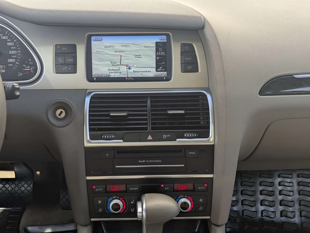 Audi Q7 * CARFAX * ���� �� �� | Mobile.bg � ����������� 12