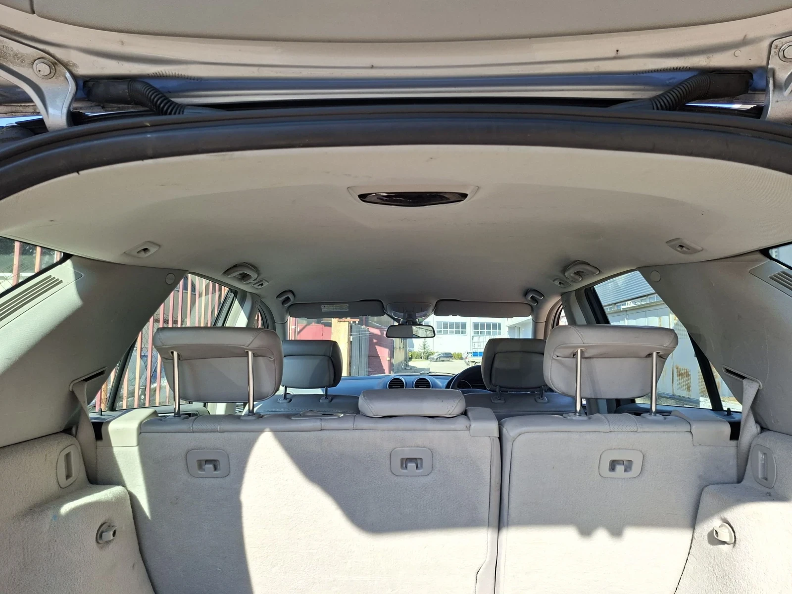 Mercedes-Benz ML 300 Фейслифт, снимка 7 - Автомобили и джипове - 53868467