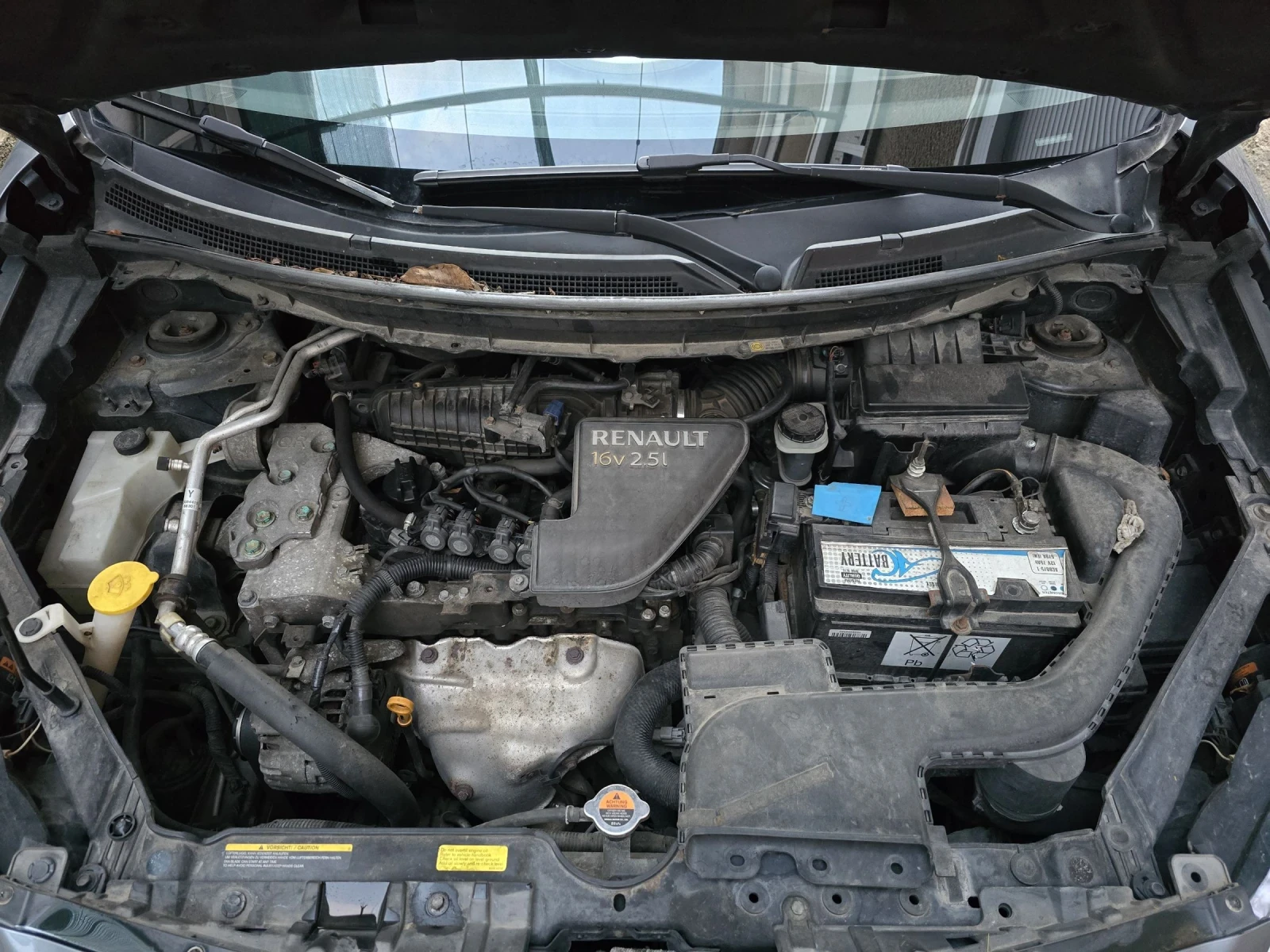 Renault Koleos 2.5 16V, снимка 7 - Автомобили и джипове - 53878802