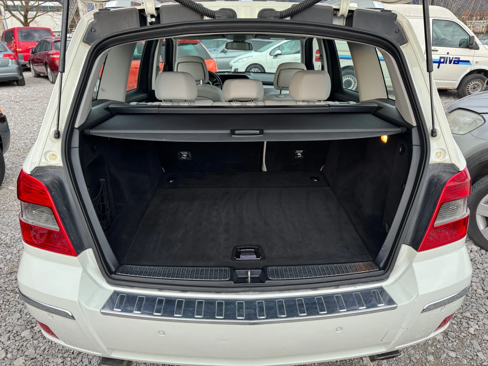 Mercedes-Benz GLK 2.2CDI/ 4MATIC/ AVT/ NAVI/ KOJA/ KLIMATR , снимка 10 - Автомобили и джипове - 54011514