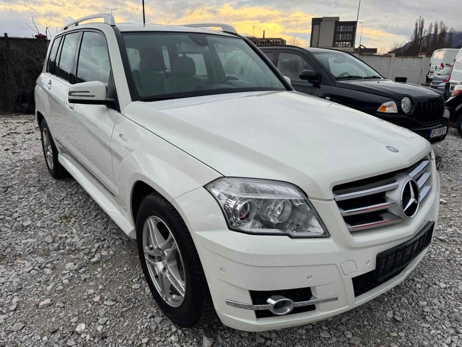 Mercedes-Benz GLK 2.2CDI/ 4MATIC/ AVT/ NAVI/ KOJA/ KLIMATR , снимка 8 - Автомобили и джипове - 54011514