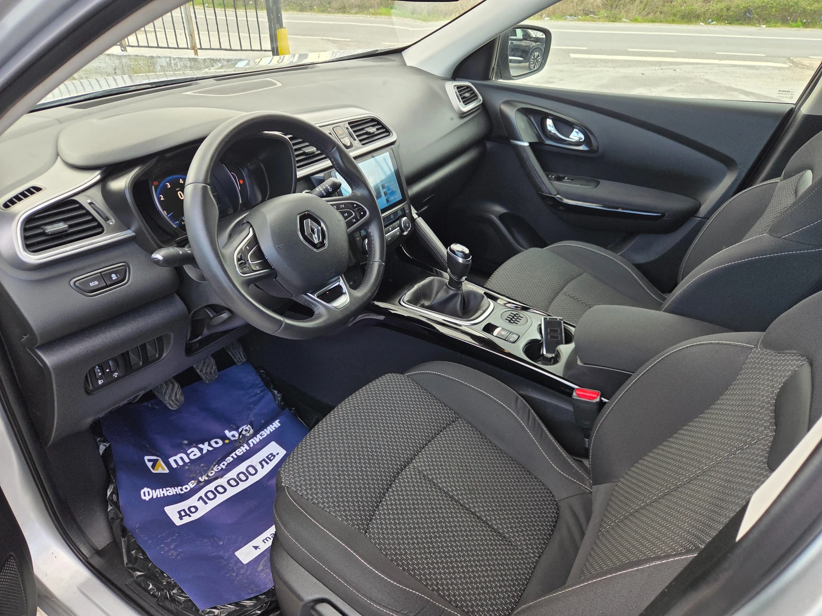 Renault Kadjar 1.2 T KAYLESS GO* STAR-STOP* NAVI* LED* , снимка 8 - Автомобили и джипове - 54028825