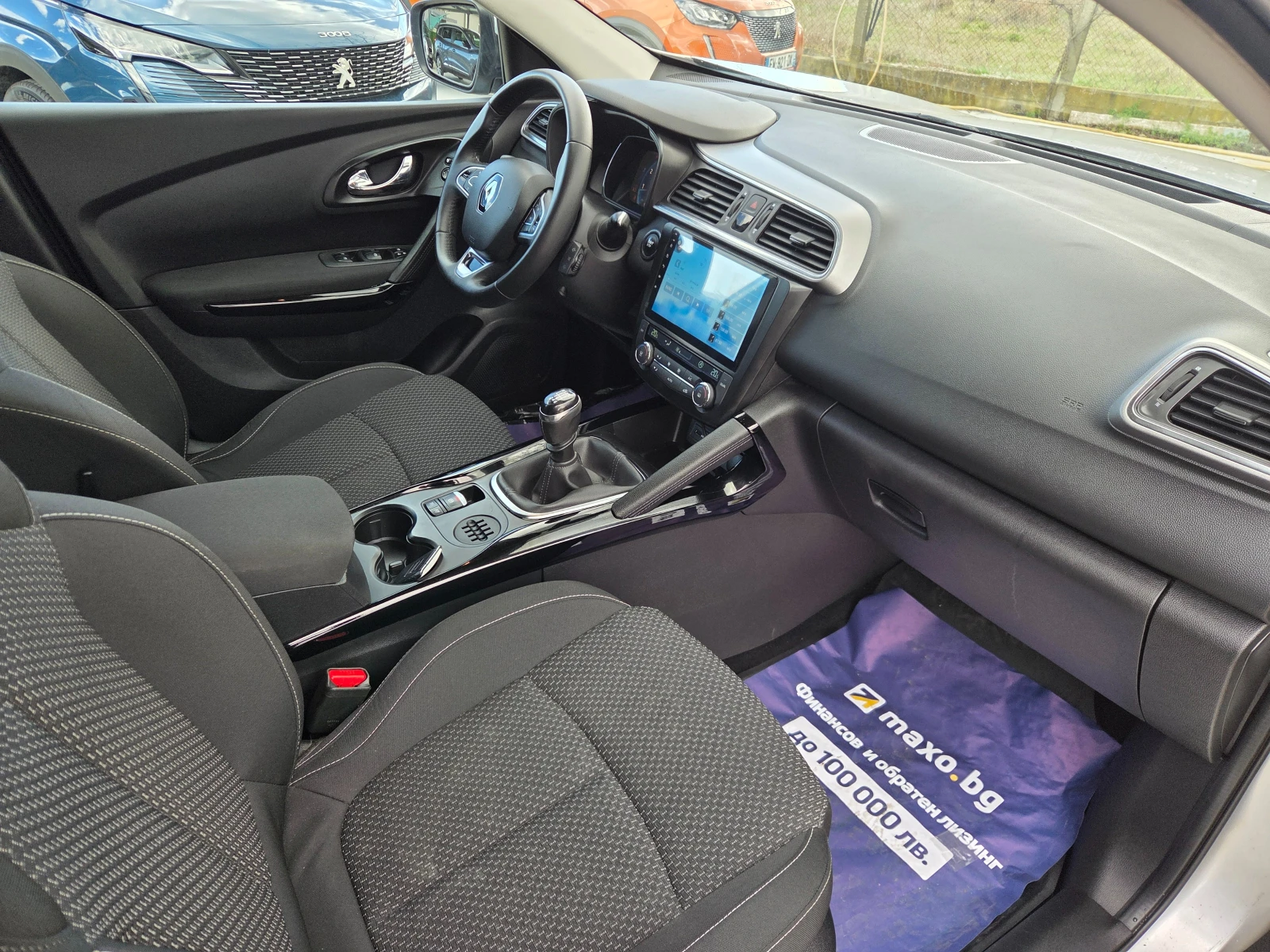 Renault Kadjar 1.2 T KAYLESS GO* STAR-STOP* NAVI* LED* , снимка 5 - Автомобили и джипове - 54028825