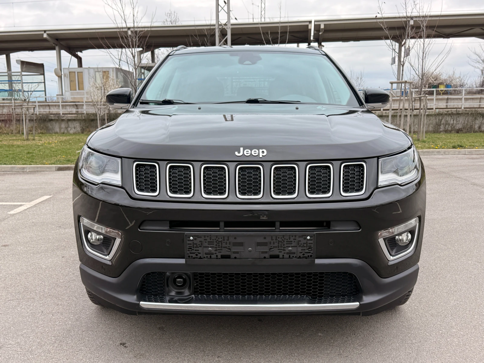 Jeep Compass 2.0M-JET* 4X4* 160000KM* FULL* , снимка 2 - Автомобили и джипове - 54039562