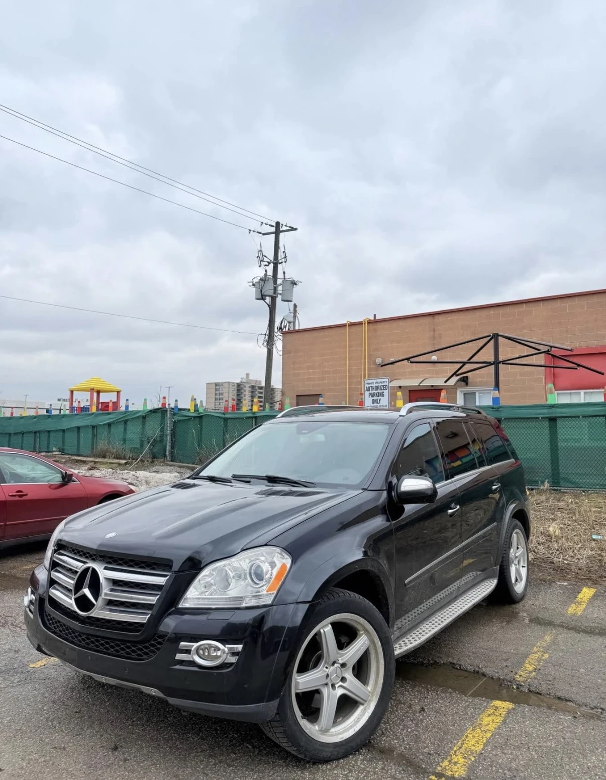 Mercedes-Benz GL 550 4MATIC * ОБДУХВАНЕ * РЕГУЛИРУЕМО ОКАЧВАНЕ * CARFAX