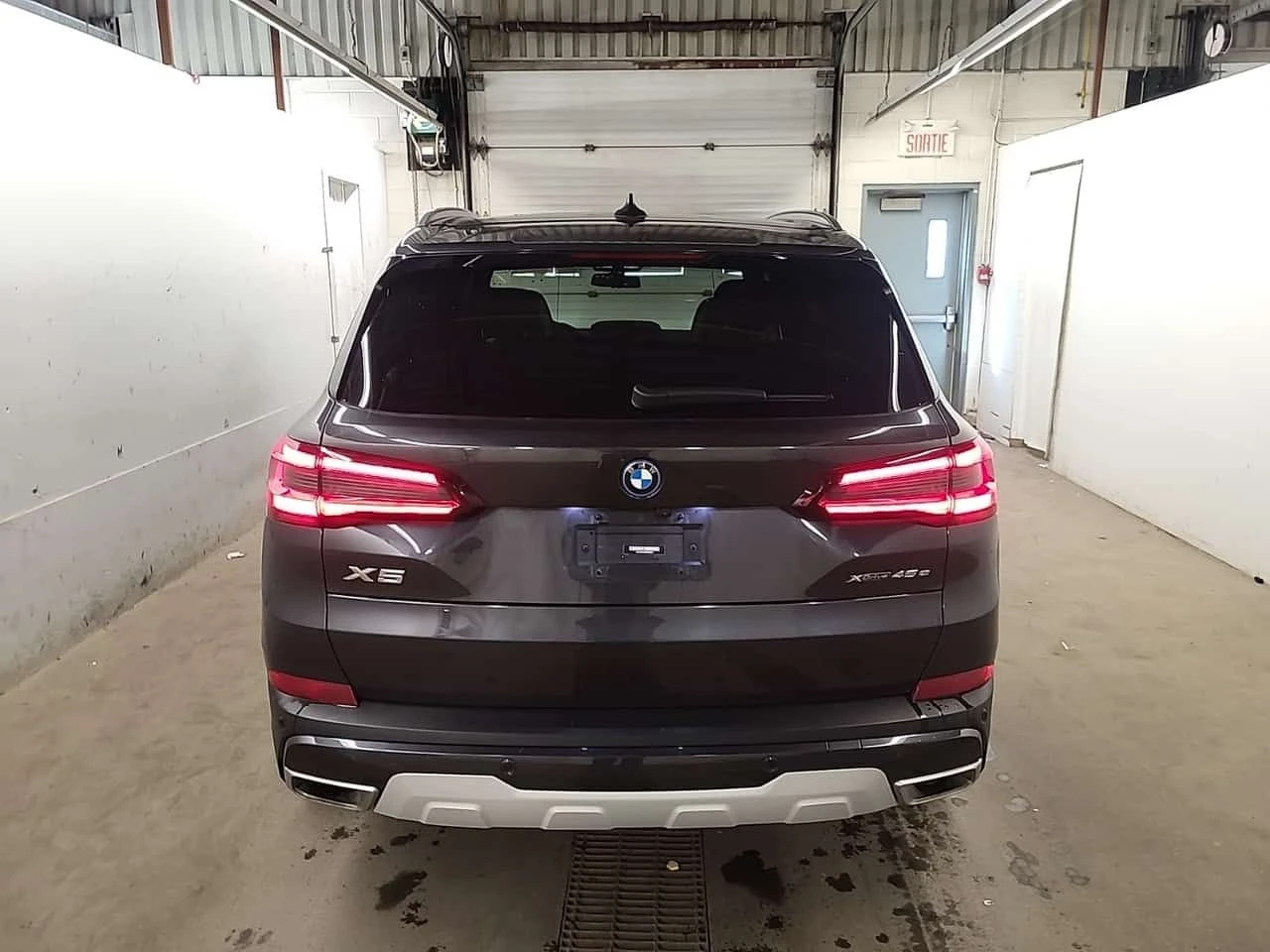 BMW X5 XDRIVE45E| HEAD-UP| PANO| AMBIENT| HARMAN KARDON, снимка 5 - Автомобили и джипове - 54310493