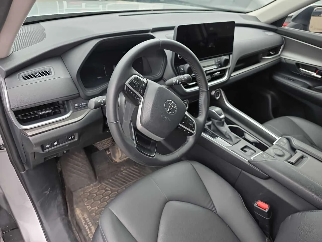 Toyota Highlander * Hybrid * CARFAX * ЦЕНА ДО БГ, снимка 7 - Автомобили и джипове - 55098021