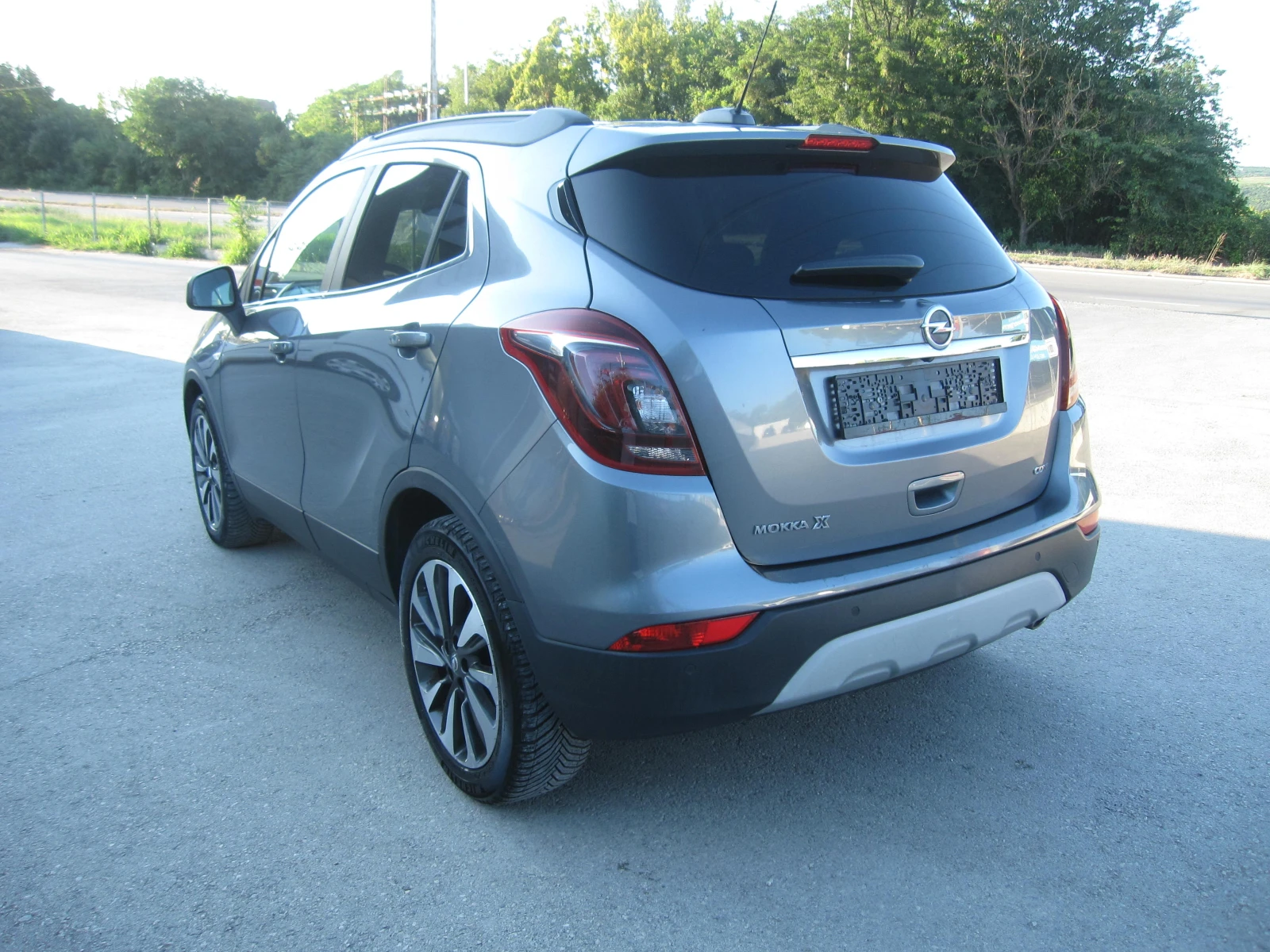 Opel Mokka Cosmo, LUX, Дистроник, Камера, снимка 3 - Автомобили и джипове - 55449804