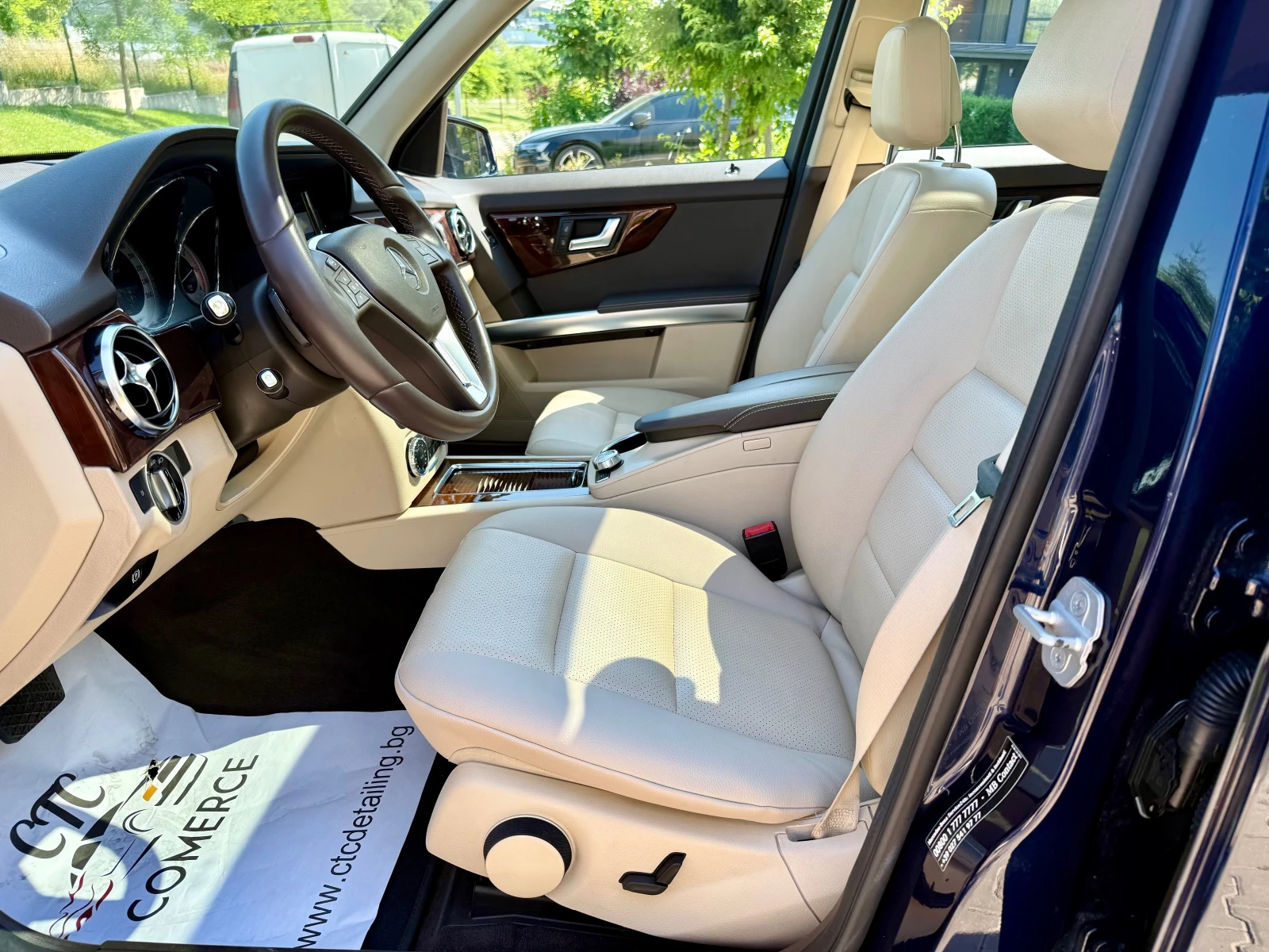 Mercedes-Benz GLK 350 CDI 4-MATIK LED/KOJA/PANORAMA, снимка 7 - Автомобили и джипове - 55531788