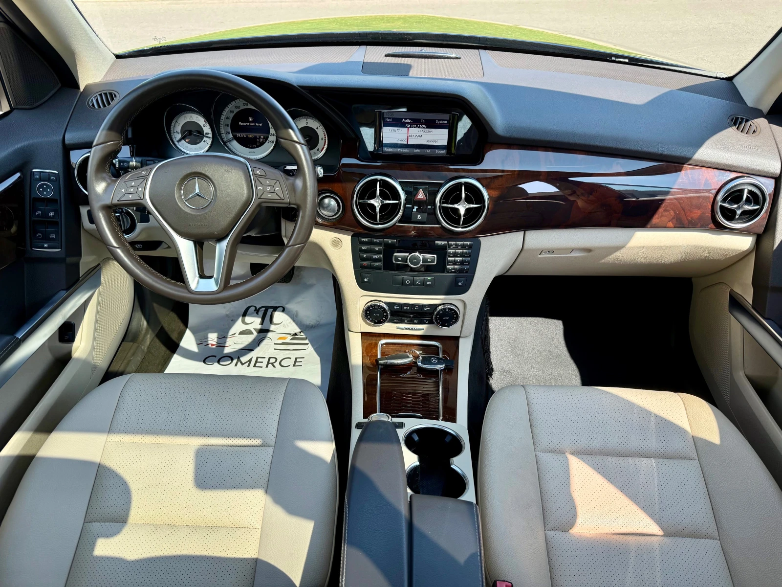 Mercedes-Benz GLK 350 CDI 4-MATIK LED/KOJA/PANORAMA, снимка 12 - Автомобили и джипове - 55531788