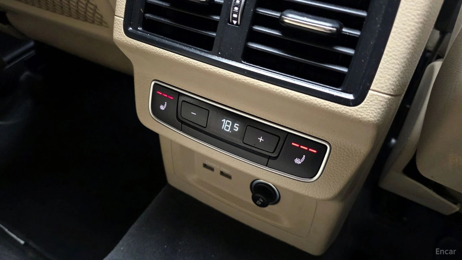 Audi Q5 45TFSI* QUATTRO* КОЖА* ПОДГРЕВ* ПАНОРАМА* КАМЕРА* , снимка 16 - Автомобили и джипове - 55533064