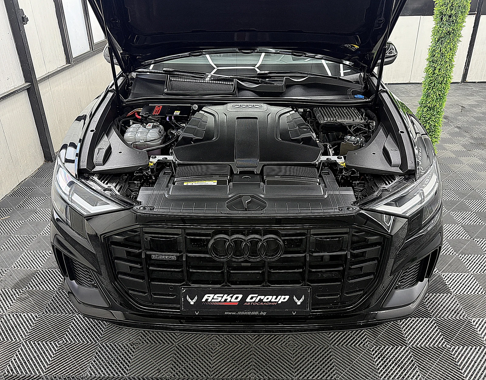 Audi Q8 S-line/PANORAMA/bang&oufsen/СОБСТВЕН ЛИЗИНГ, снимка 17 - Автомобили и джипове - 55987577