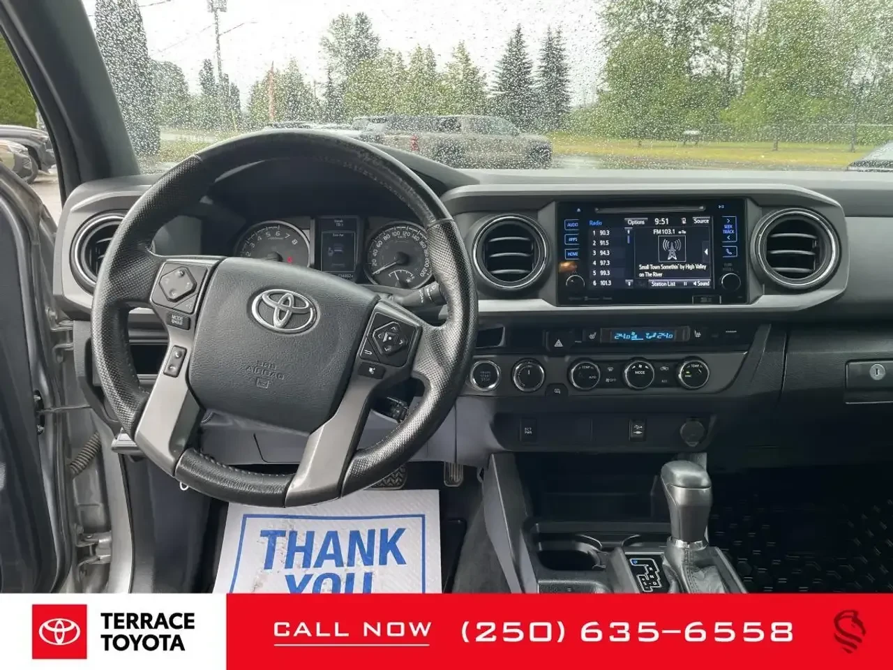 Toyota Tacoma TRD Off Road/4x4/V6/ОТ ПРЕДСТАВИТЕЛСТВО, снимка 10 - Автомобили и джипове - 56151137