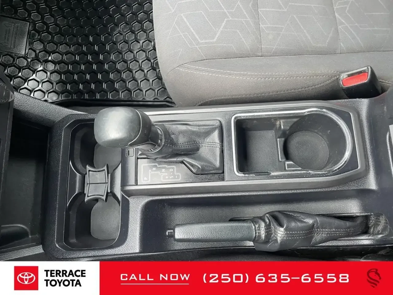 Toyota Tacoma TRD Off Road/4x4/V6/ОТ ПРЕДСТАВИТЕЛСТВО, снимка 8 - Автомобили и джипове - 56151137