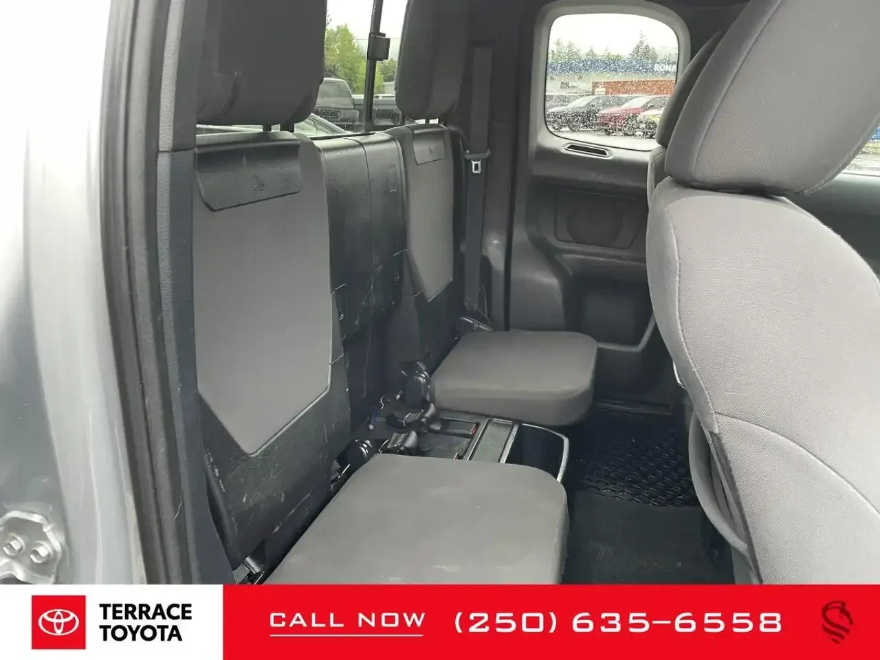 Toyota Tacoma TRD Off Road/4x4/V6/ОТ ПРЕДСТАВИТЕЛСТВО, снимка 13 - Автомобили и джипове - 56151137