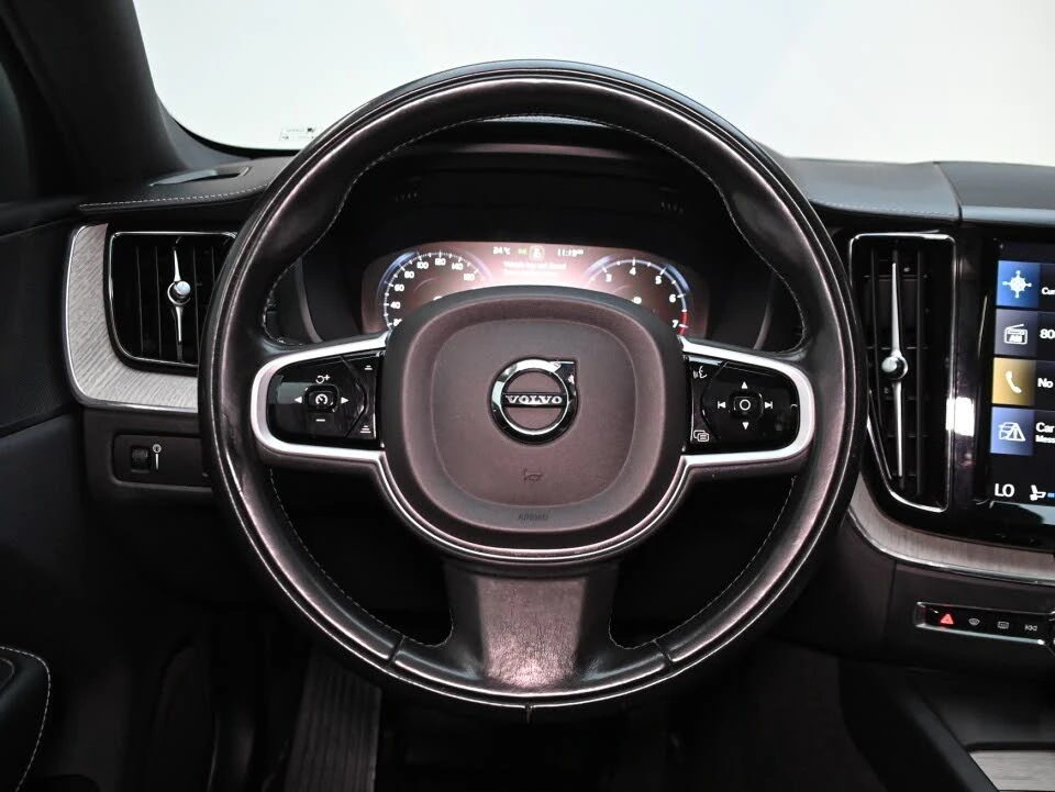 Volvo XC60 T6 INSCRIPTION* DISTRONIC* ��������* 360* ������ � | Mobile.bg � ����������� 10