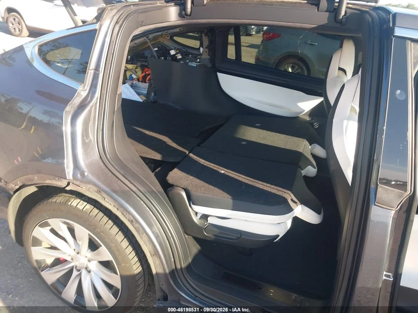Tesla Model X P100D/Performance, снимка 8 - Автомобили и джипове - 56525945