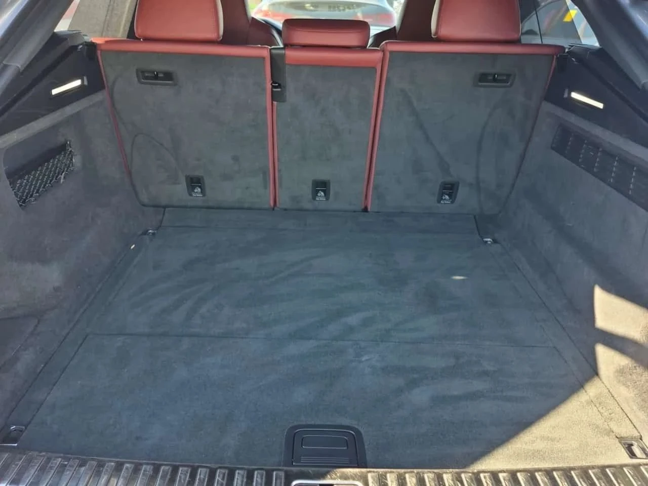 Audi SQ8, снимка 14 - Автомобили и джипове - 56685213