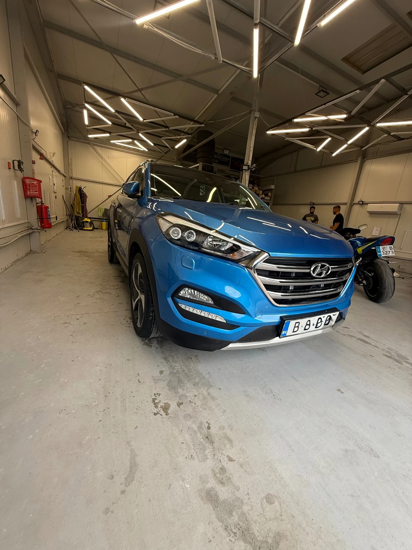 Hyundai Tucson 2.0GT, снимка 4 - Автомобили и джипове - 56746420