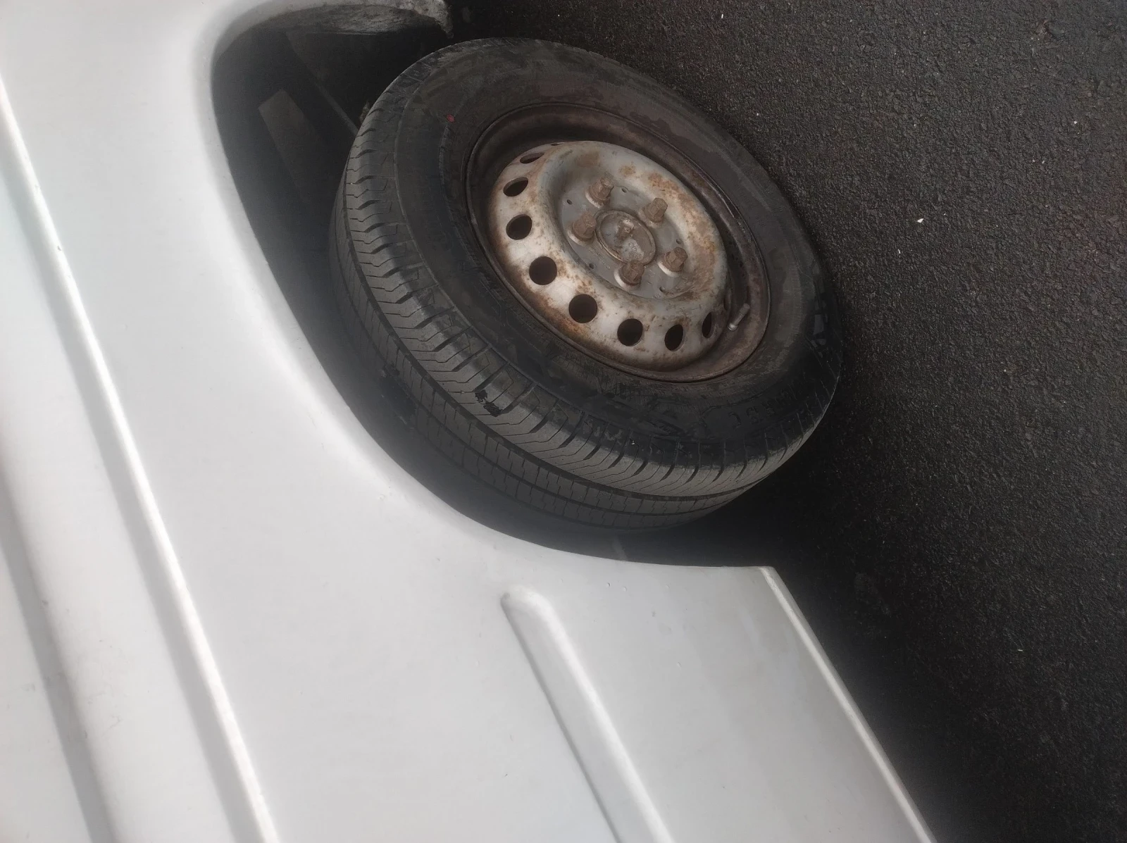 Mercedes-Benz Sprinter 311 MAXI Десен волан - изображение 6