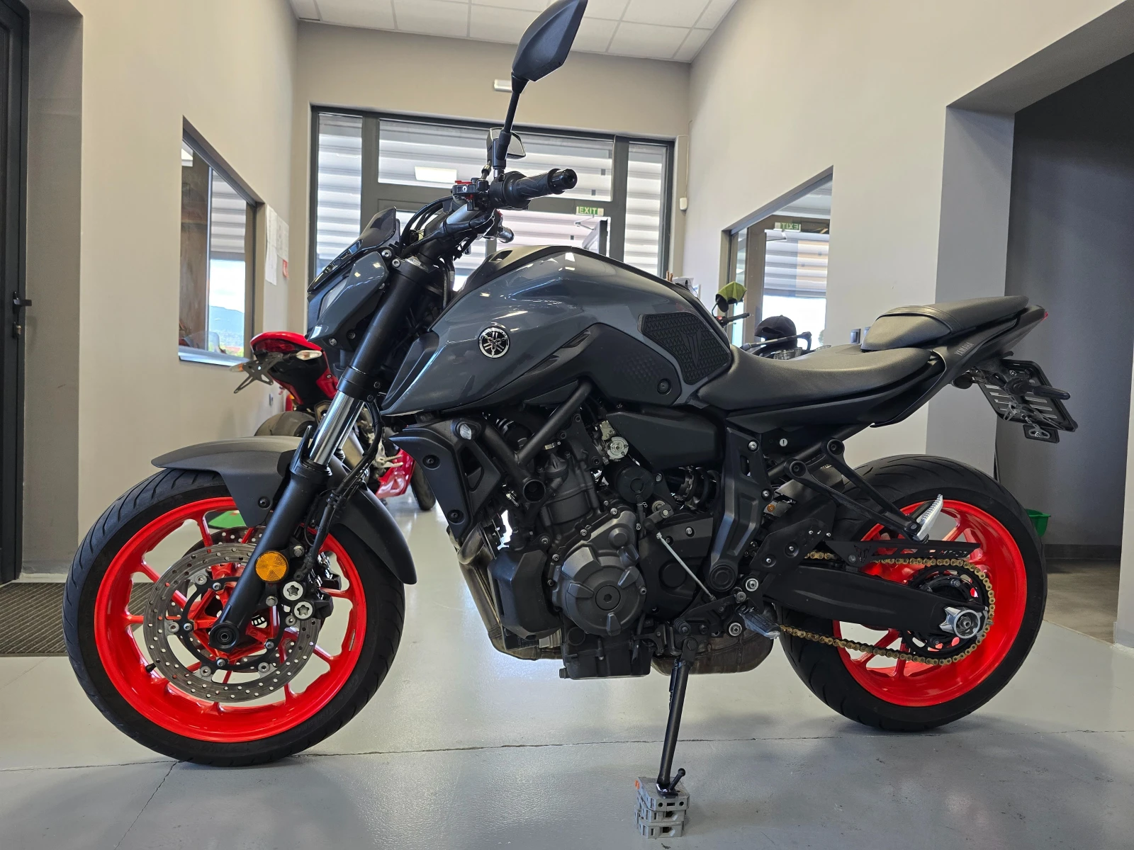 Yamaha Mt-07 700ie, ABS, 2021г., снимка 5 - Мотоциклети и мототехника - 55196878
