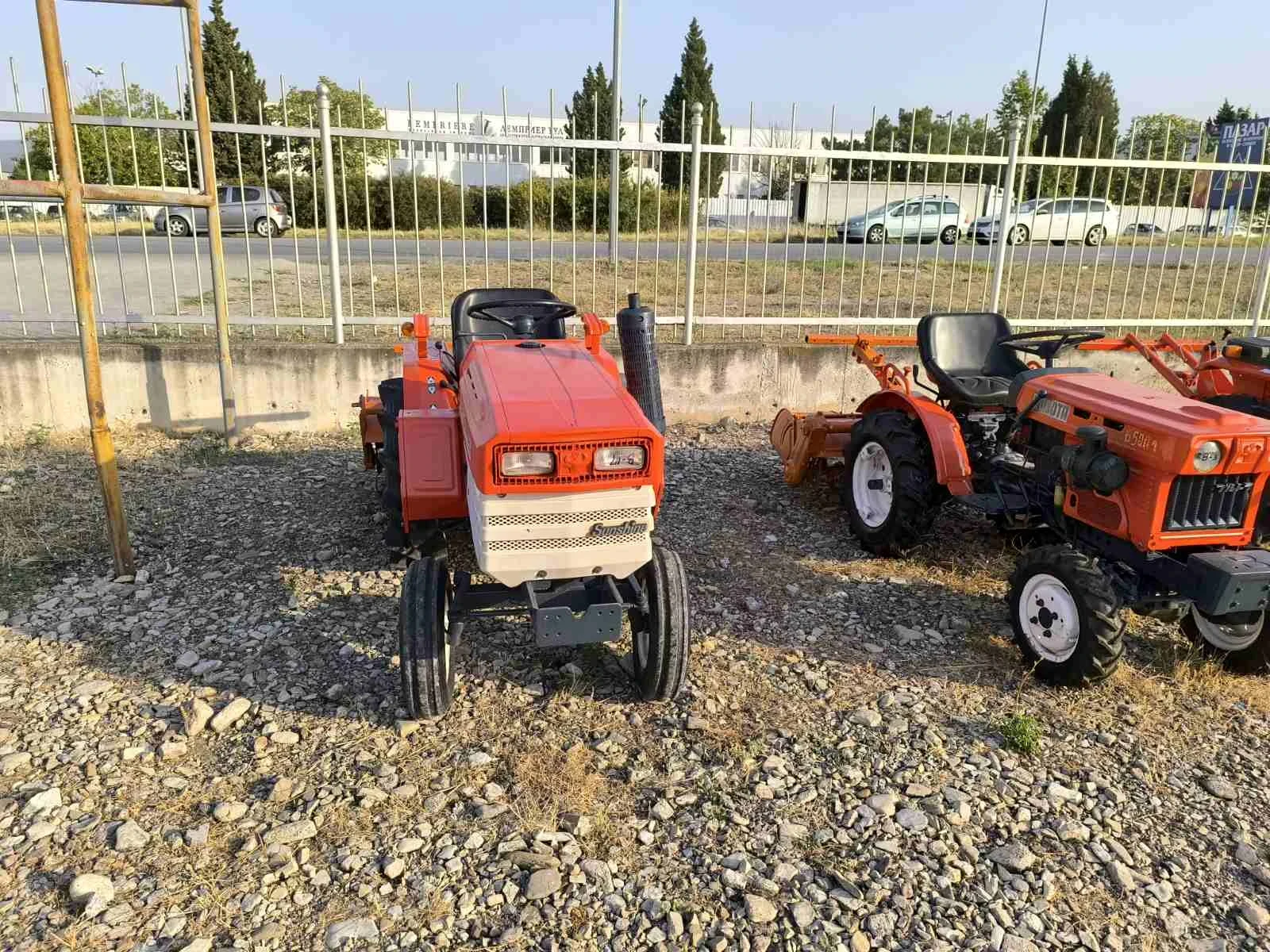 Трактор Kubota Техно груп Сливен  - изображение 2