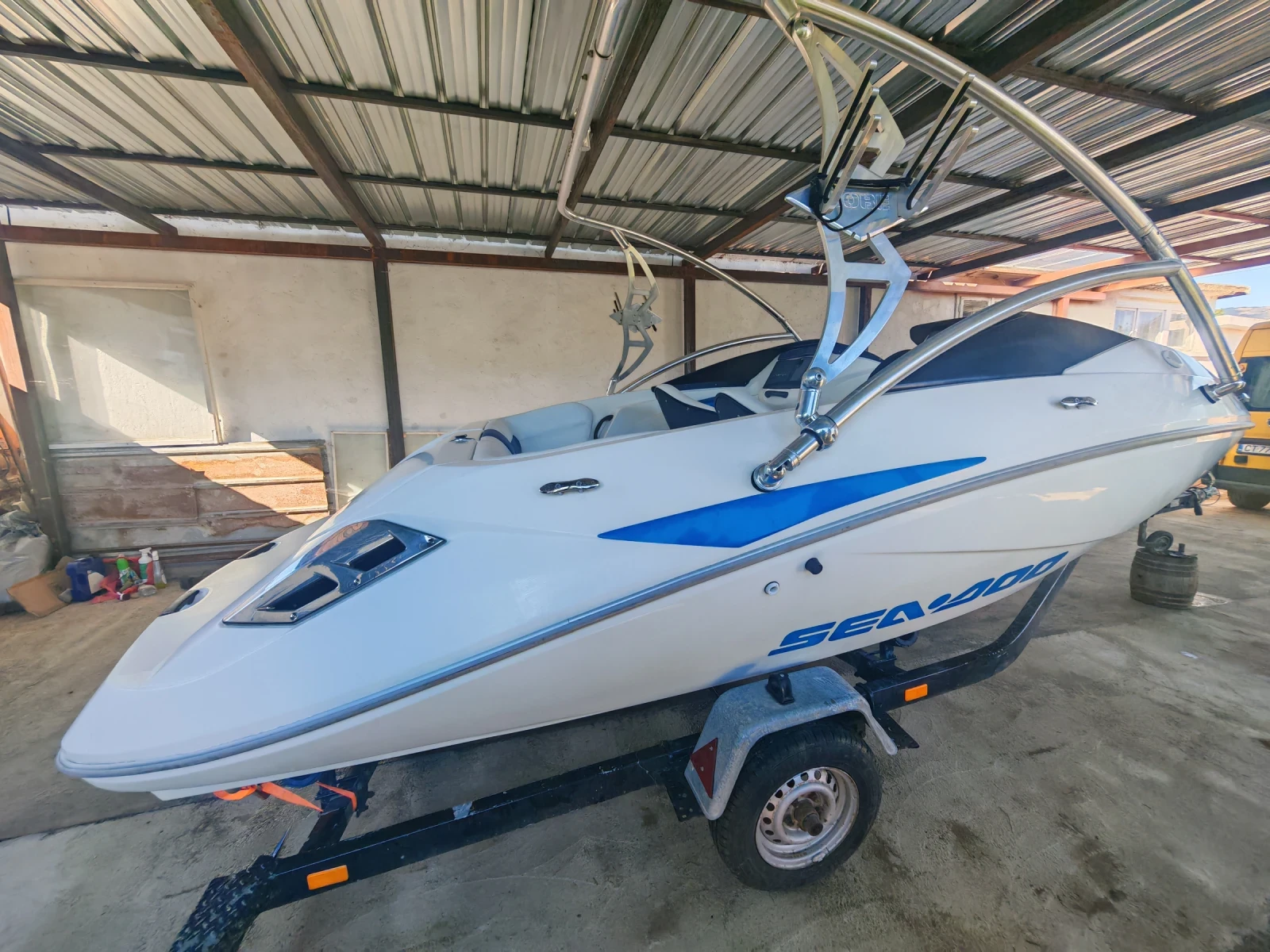 Моторна яхта Bombardier Sea Doo Challanger 215 SC, снимка 9 - Воден транспорт - 54459009