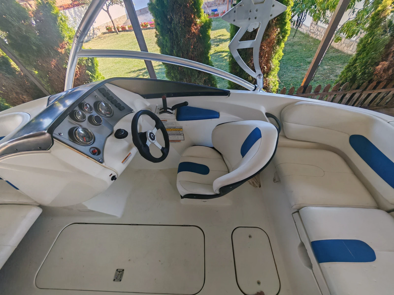 Моторна яхта Bombardier Sea Doo Challanger 215 SC, снимка 16 - Воден транспорт - 54459009