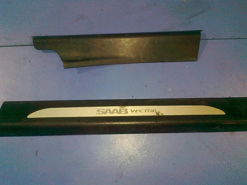 пластмасов декоративен вътрешен праг (ляв) за Сааб 9-3 седан