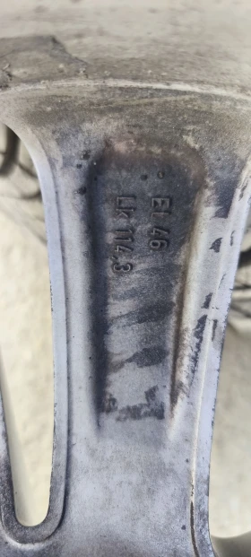Гуми с джанти Други 235/45R18, снимка 10
