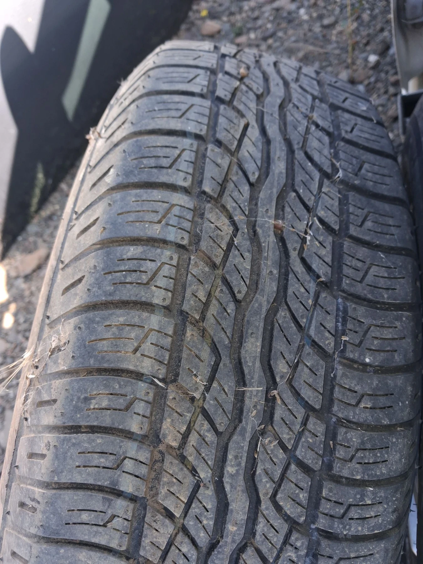 ���� � ������ 215/65R16 | Mobile.bg � ����������� 1