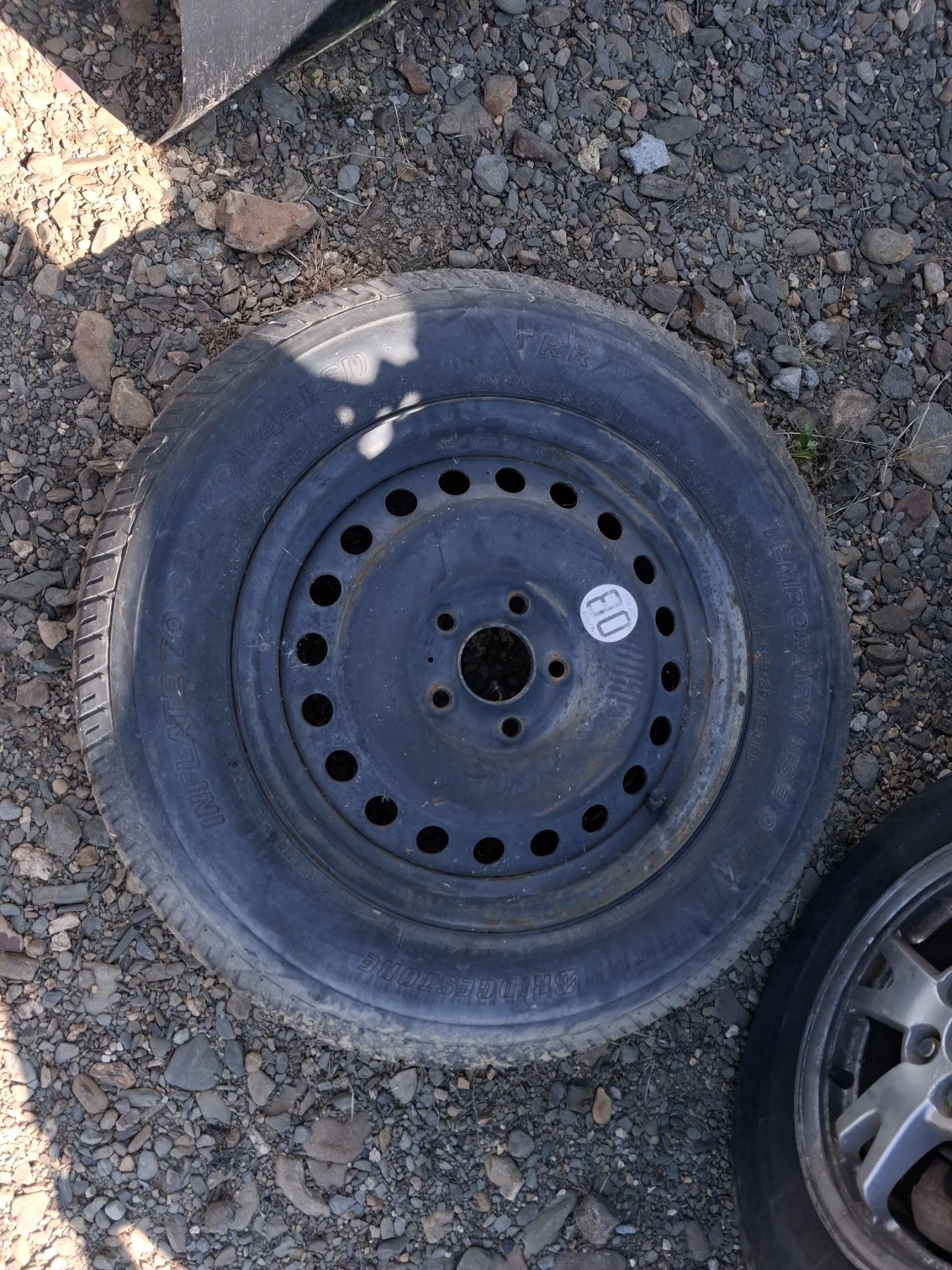 ���� � ������ 215/65R16 | Mobile.bg � ����������� 4