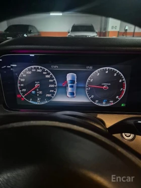 Mercedes-Benz E 300, снимка 4