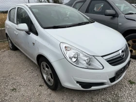 Обява за продажба на Opel Corsa 1.0/60кс климатик 65000км Сервизни докуме ~3 200 лв. - изображение 1
