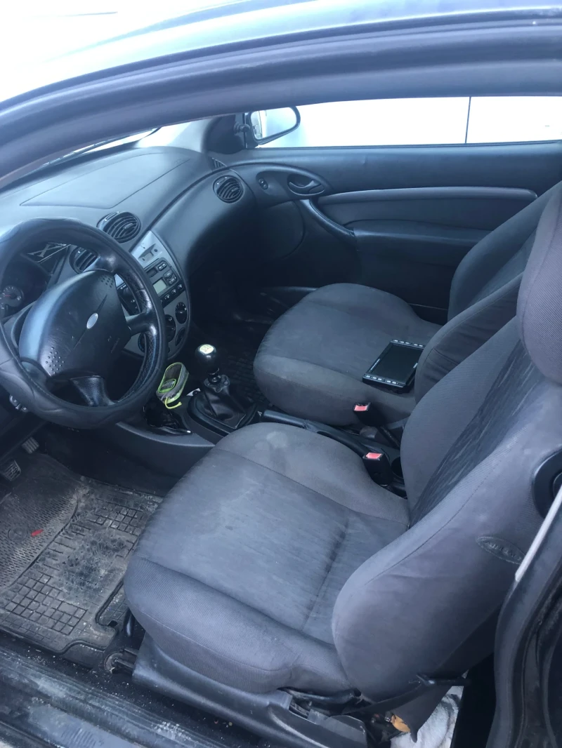 Ford Focus 1.9 tdci, снимка 7 - Автомобили и джипове - 47499574