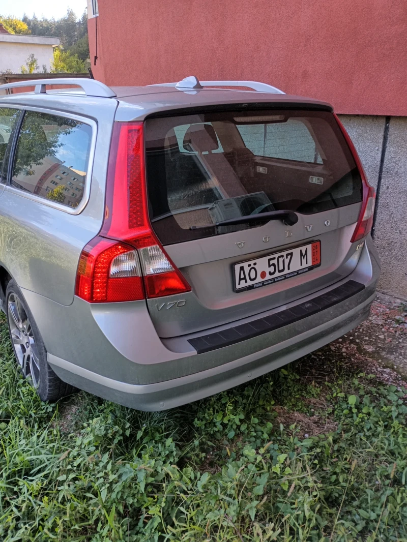 Volvo V70 D4 2.0 163, снимка 3 - Автомобили и джипове - 47525096