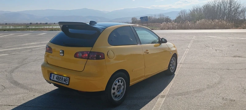 Seat Ibiza, снимка 4 - Автомобили и джипове - 48032674